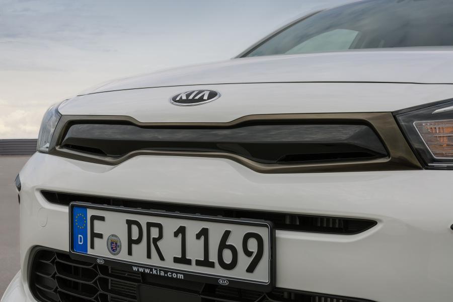 Детали экстерьера Kia Rio GT-Line (YB) 2018 года  (WW) (фото 5 из 44)